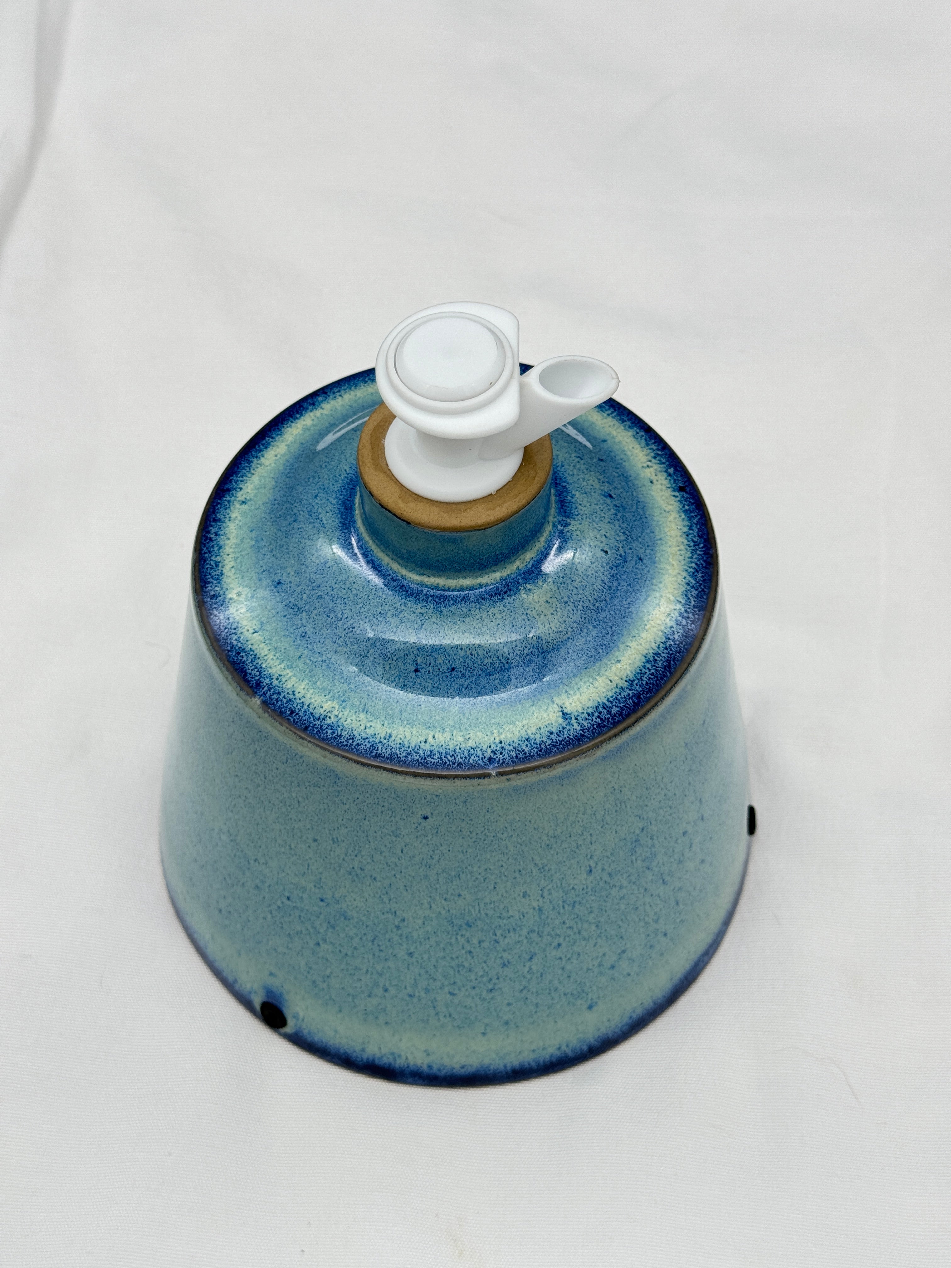 'Sea Mist' Fox Pot