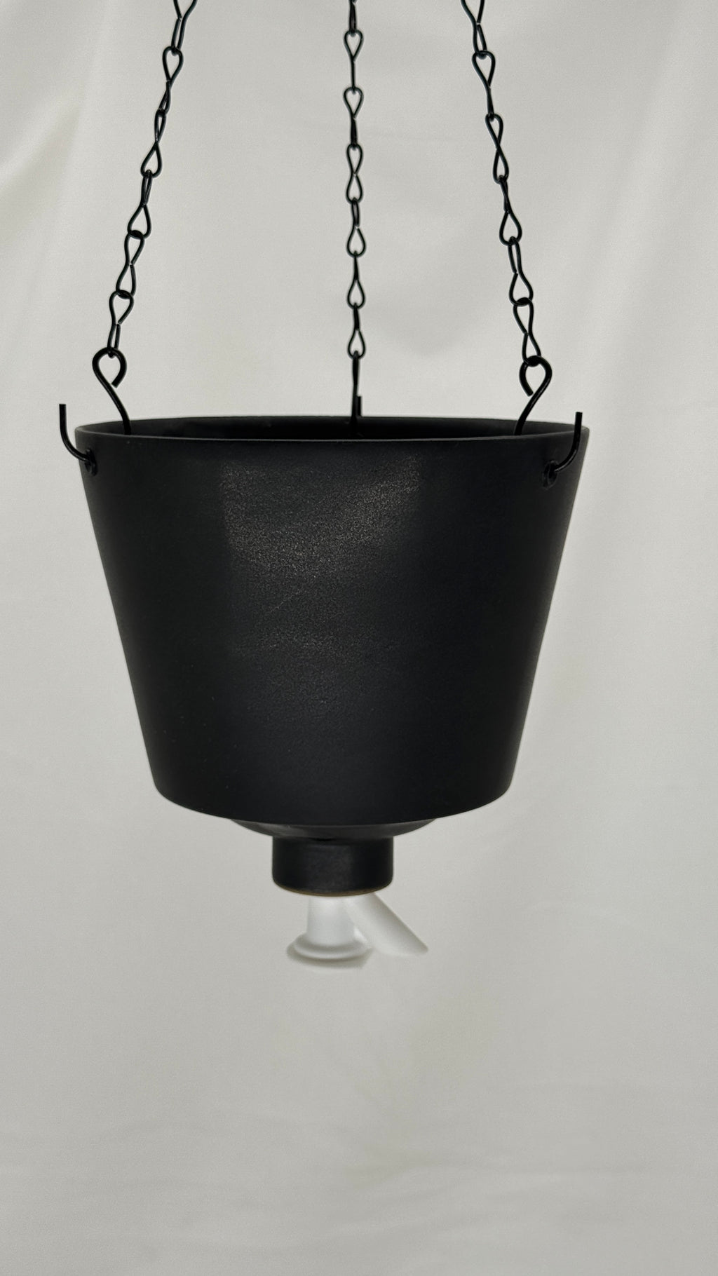 matte black hanging planter Matte Black' Fox Pot – Foxpotters